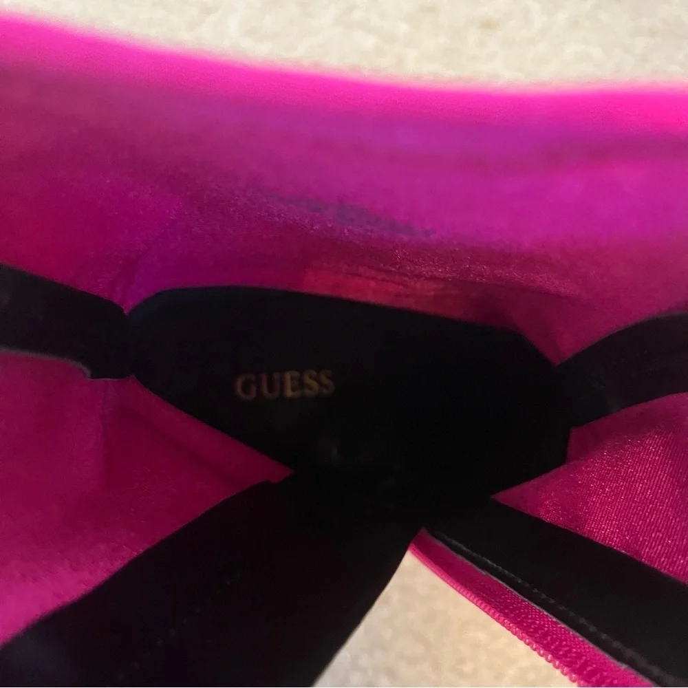 NWT Guess Women’s Frita Ankle Boot Size 5 - Picture 10 of 15